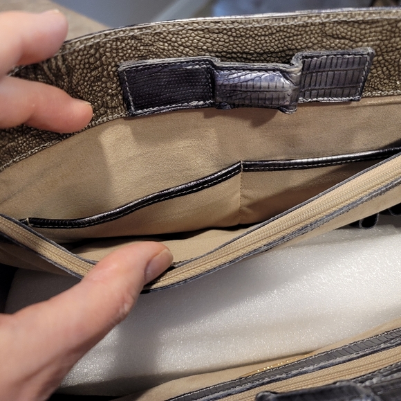 🤍BRAHMIN SATCHEL🤍 - Picture 10 of 12